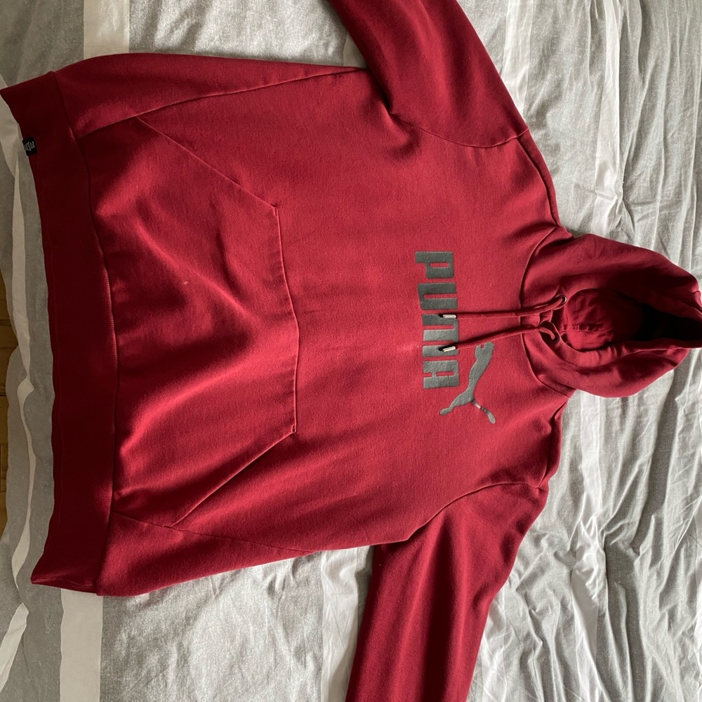 Puma sweater